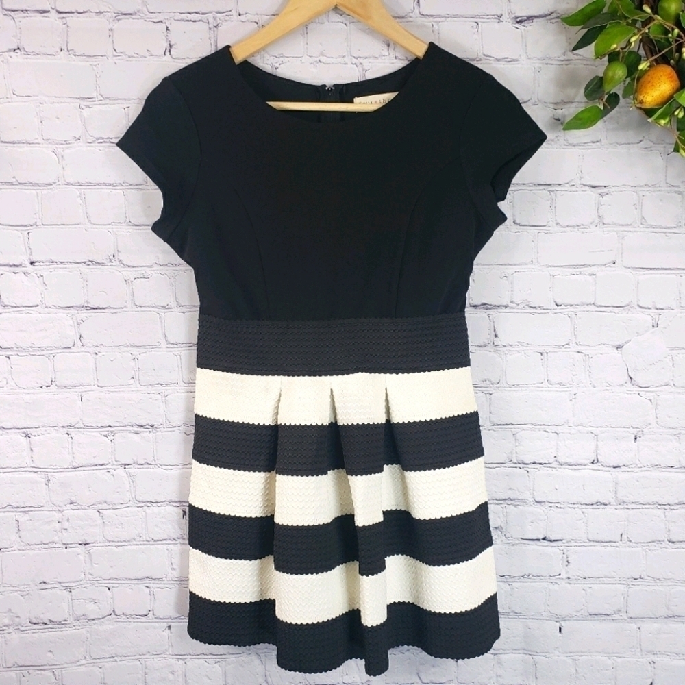 FOUR THREADS Casual/Formal Dress Size 16